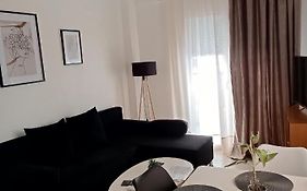 3 Min From Central Station No2 Private Free Parking